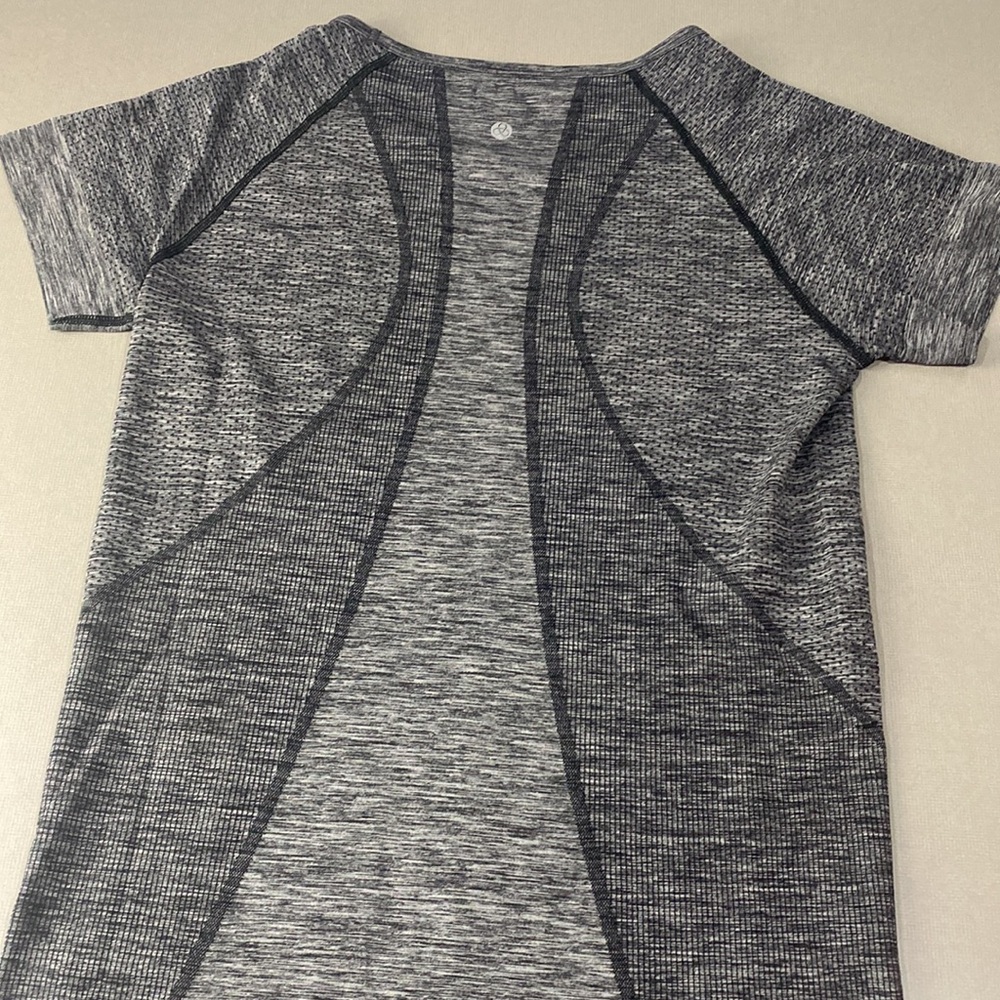 Zella Seamless Performance T-Shirt - Picture 7 of 8